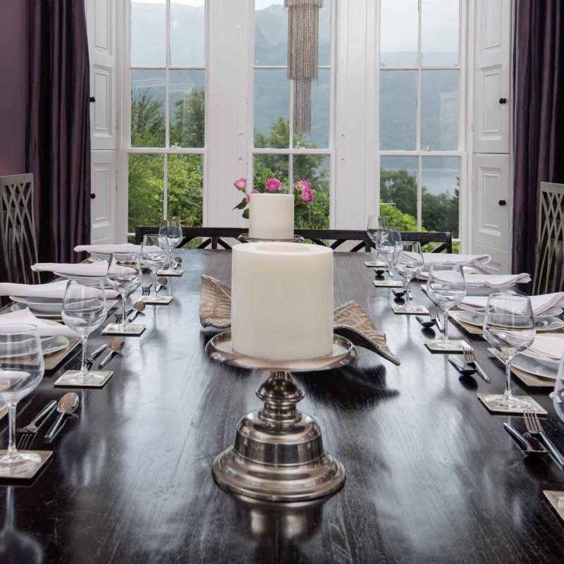 A table set for dining in Stuckgowan