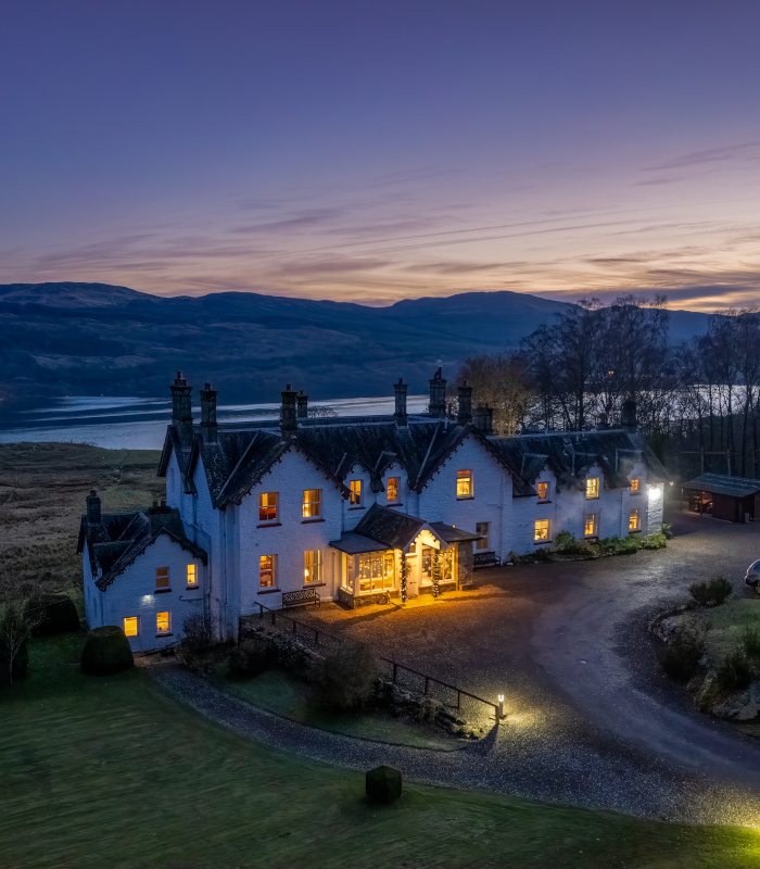 Aerial view of Stucktaymore House at night